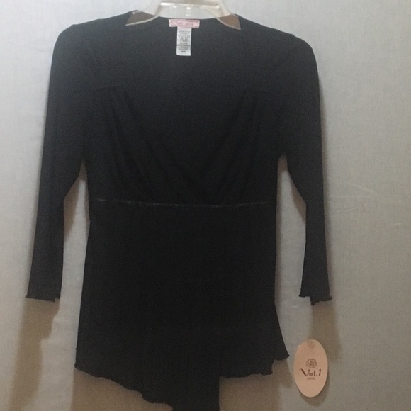 *3 for $20* Vol. 1 Petite Black Crossover Top - Picture 3 of 9